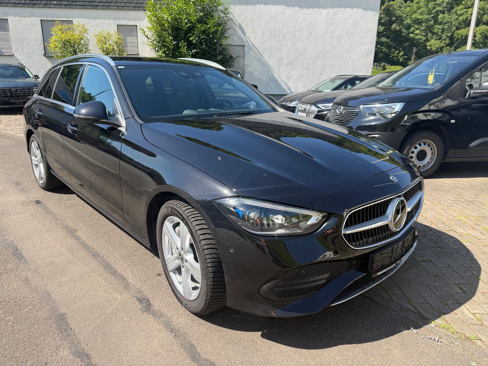 Mercedes-Benz C 300de T  4Matic Avantgarde 1. Hd Digital Light