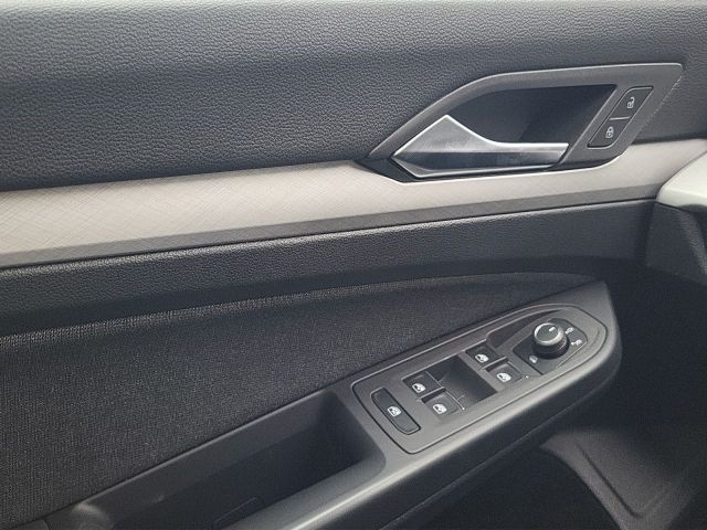 Golf VIII Variant 2.0TDI Aut.