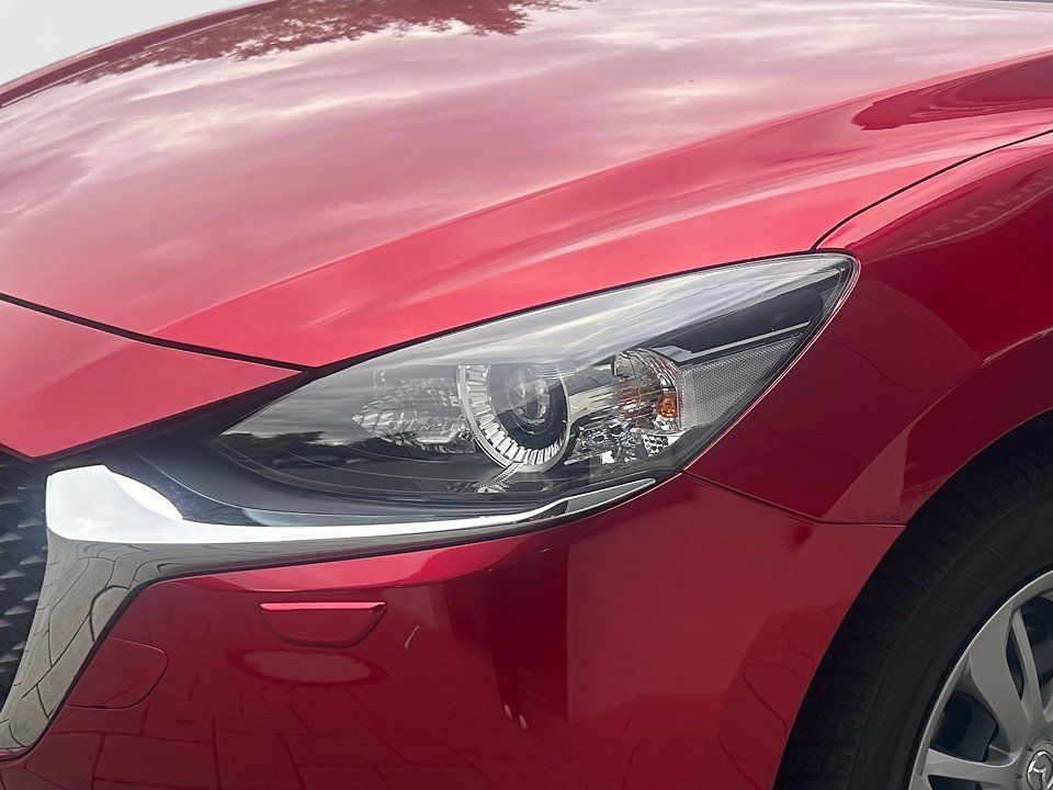 Fahrzeugabbildung Mazda 2 1.5i 75PS CENTER