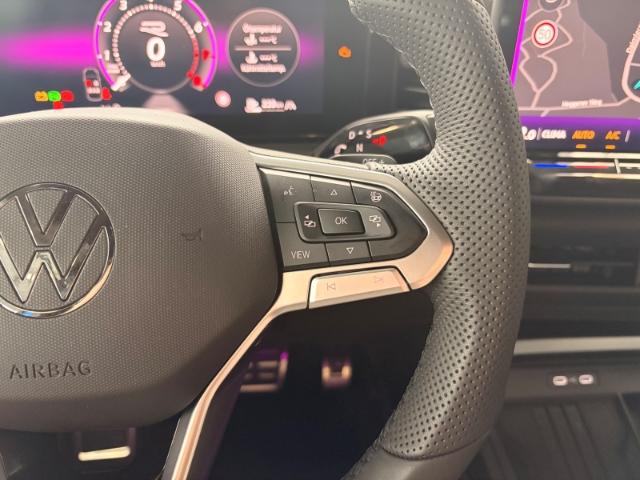 Volkswagen T-Roc 1.5 eTSI R-Line Navi AHK Kamera ACC SitzHZ