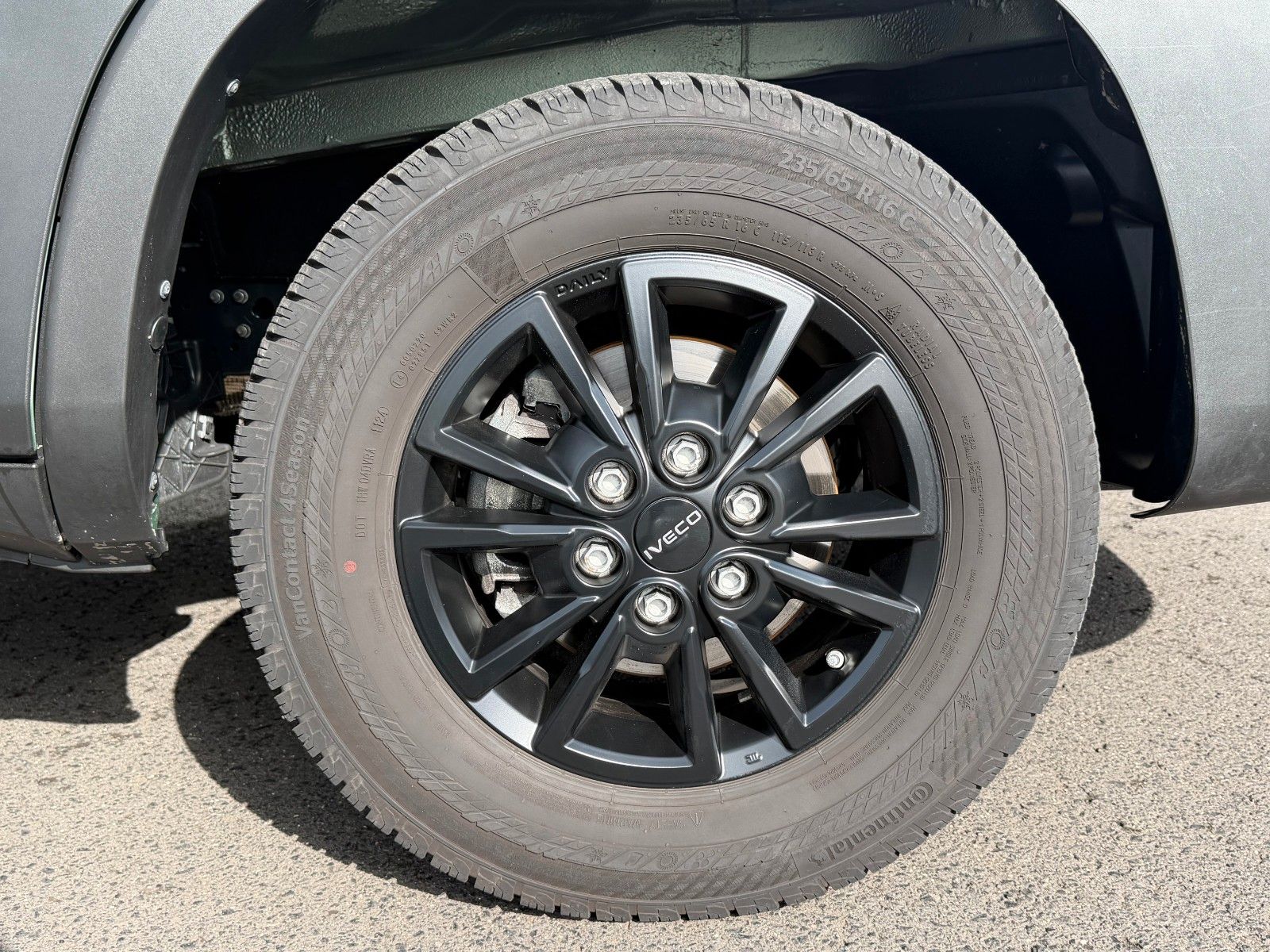 Fahrzeugabbildung Iveco Daily 35S14 A8 Pritsche *R.3450mm*AHK*Automatik