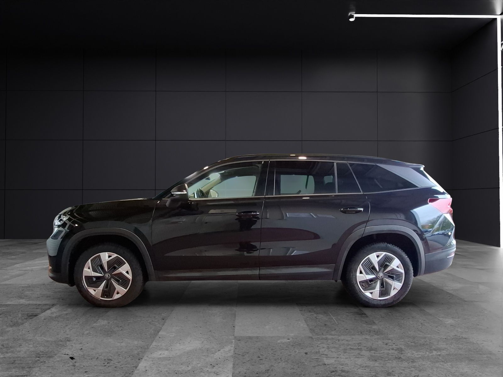 Fahrzeugabbildung SKODA Kodiaq TSI Selection DSG 4x4 7-Si Matrix AHK Nav