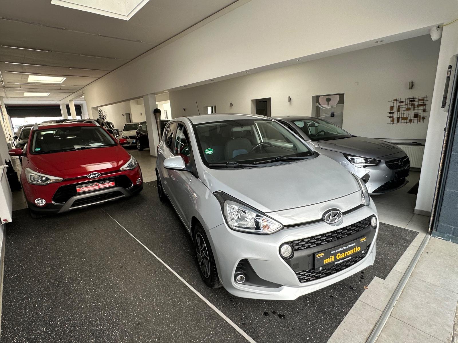 Hyundai i10 Yes /Garantie/1.Hand/Service neu/