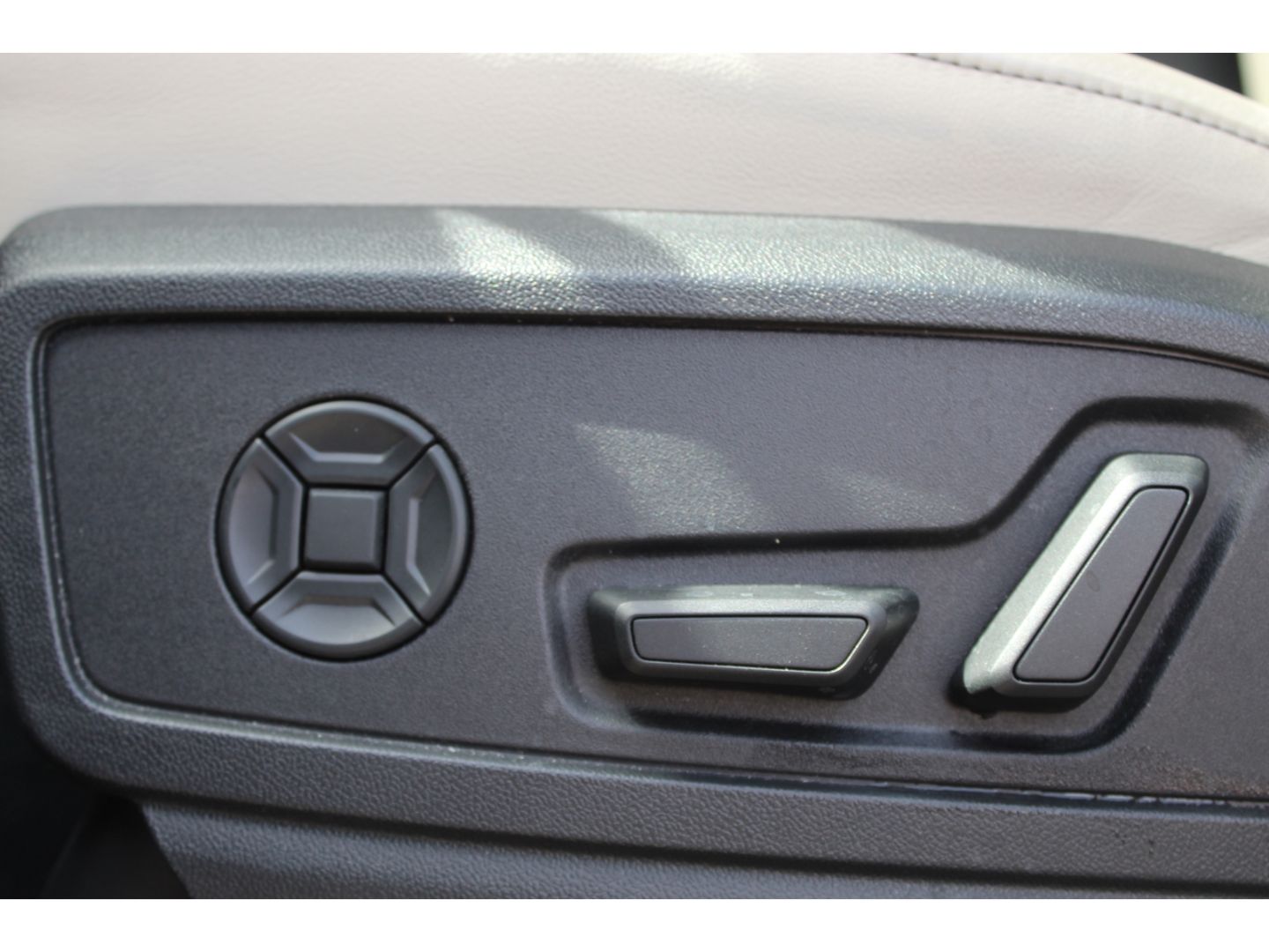 Q5 Sportback 2.0TFSIquStr. Tech+*S-Line*Pano*360