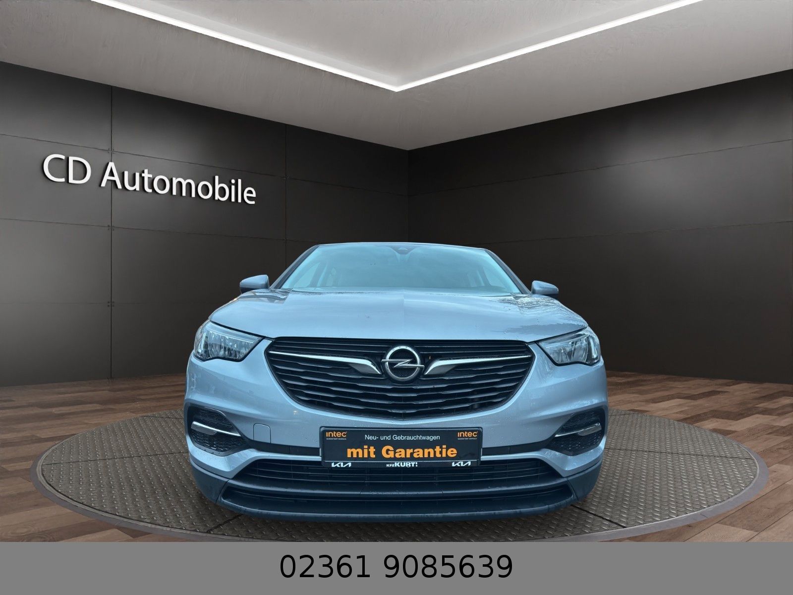 Fahrzeugabbildung Opel Grandland (X) 1.2 Selection /Start Stop/