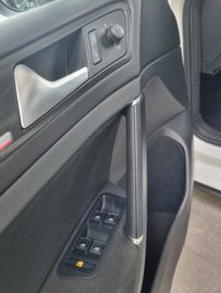 Fahrzeugabbildung Volkswagen Golf VII GTI Performance DSG NAVI LED Virtual