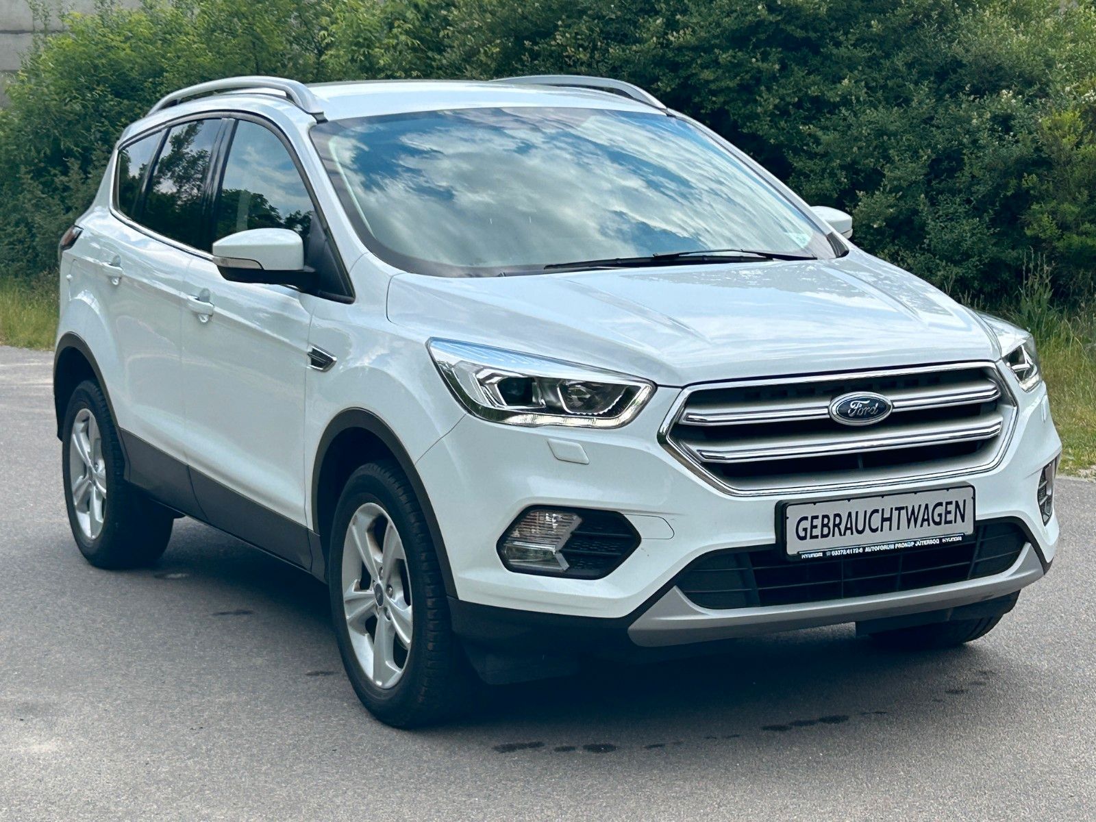 Fahrzeugabbildung Ford Kuga 1.5 EcoBoost Cool&Connect *Nav*Sitzhzg*AHK*