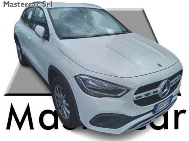 Mercedes-Benz MERCEDES-BENZ GLA 200 d 150cv Business auto - GB