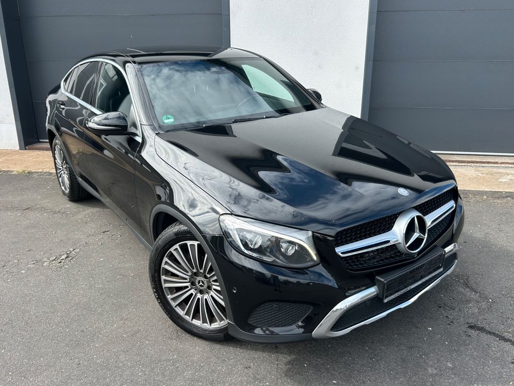 Image of Mercedes-Benz GLC 220