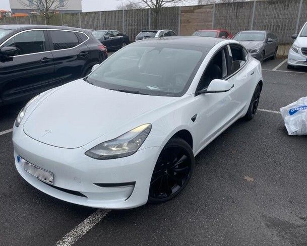 Angebot ansehen Tesla Model 3