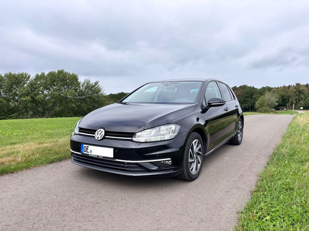 Image of Volkswagen Golf