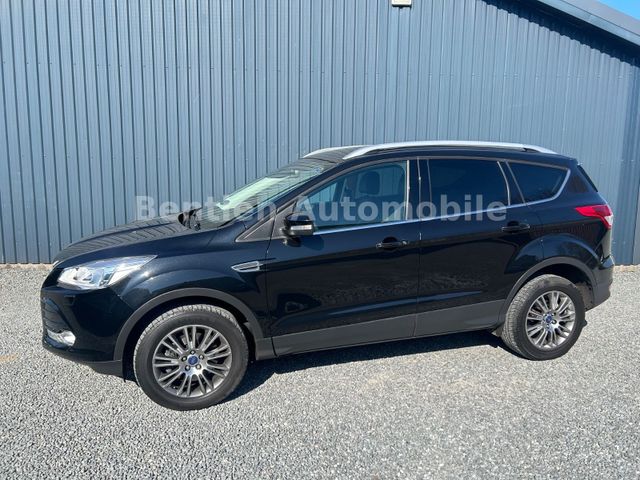 Ford Kuga Titanium, Navi, Kamera,SHZ,AHK,ALU