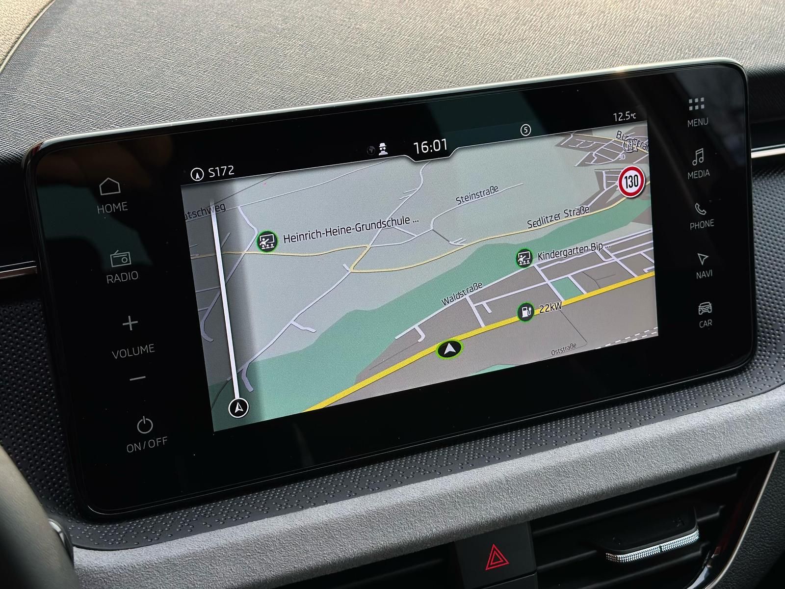SKODA Scala 1.0TSI SELECTION LED#AHK#SHZ#LH#TEMPO#SPUR - Image 13