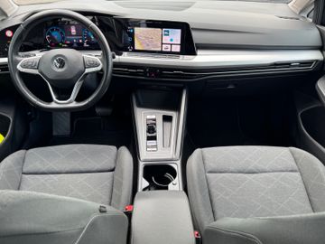 Volkswagen Golf - 11