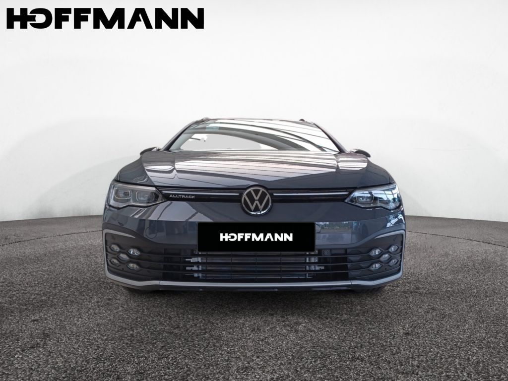 Fahrzeugabbildung Volkswagen Golf Variant Alltrack Panorama Black Style 4Mot.