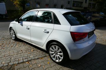 Fahrzeugabbildung Audi A1 Sportback ambition#Xenon#Navi'47Tkm