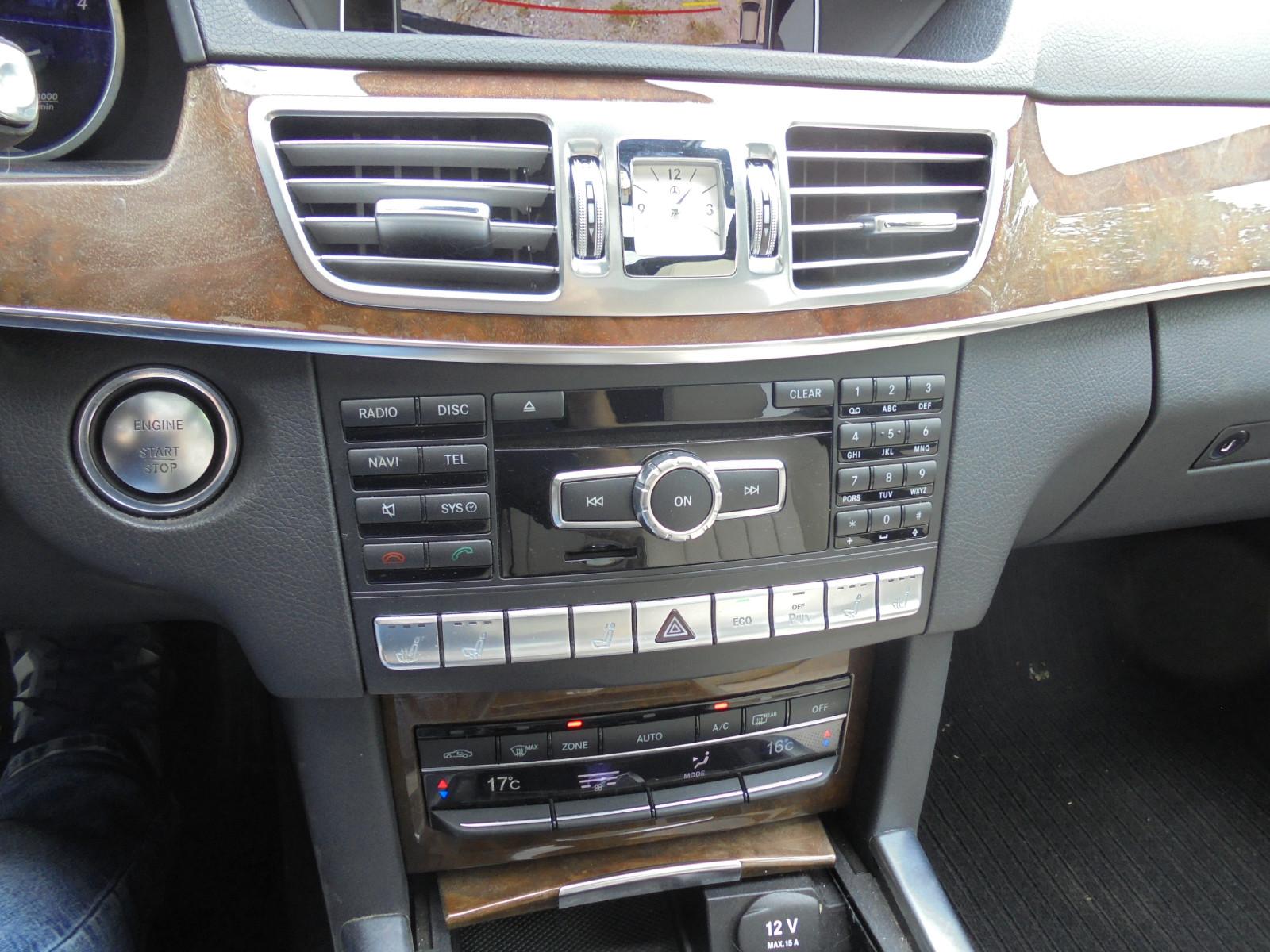 Mercedes-Benz E350 2014 — photo 14