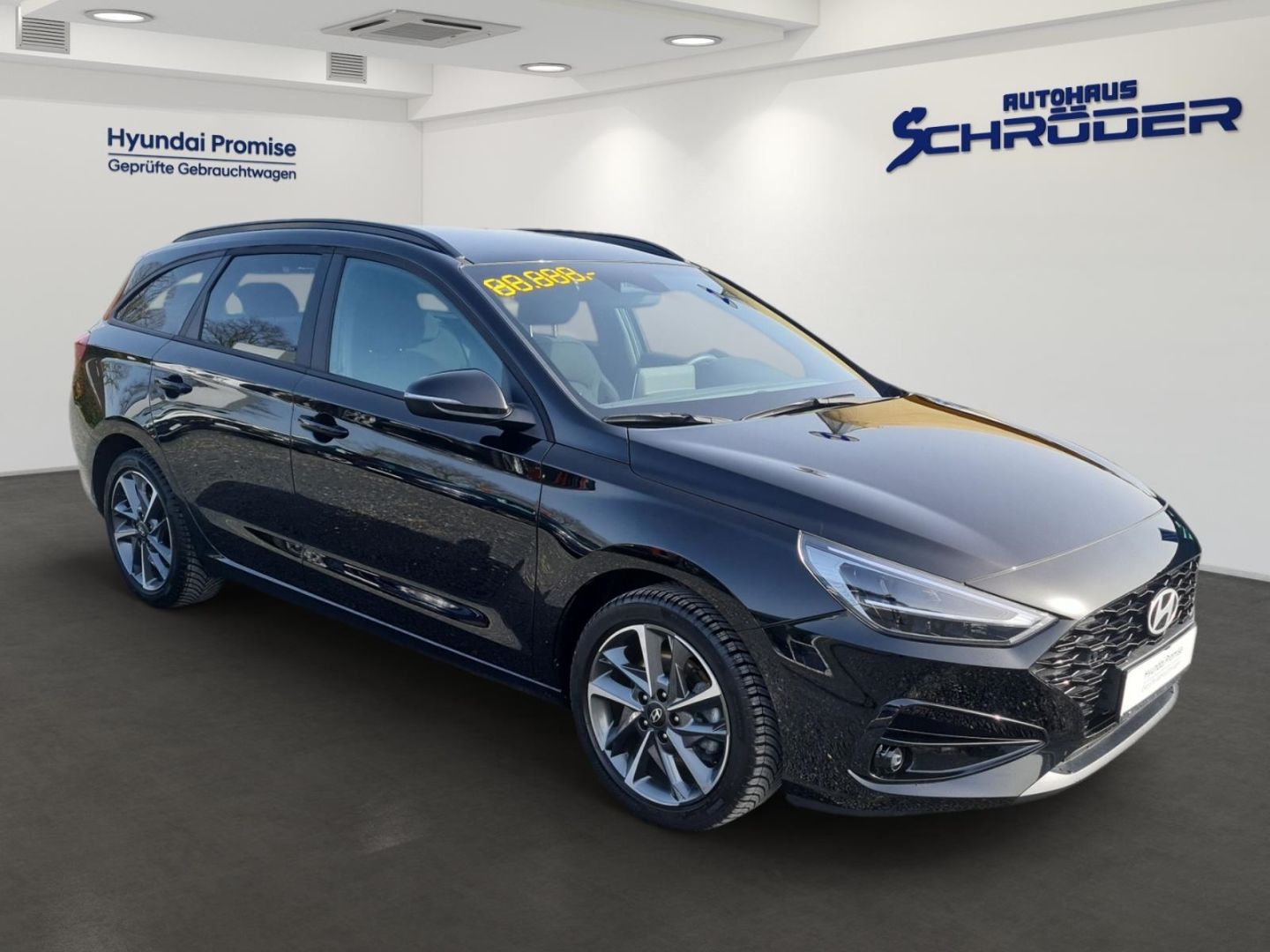 Fahrzeugabbildung Hyundai i30 ADVANTAGE 1.0 T-GDI KLIMA+PDC+KAMERA+SHZ+ACA