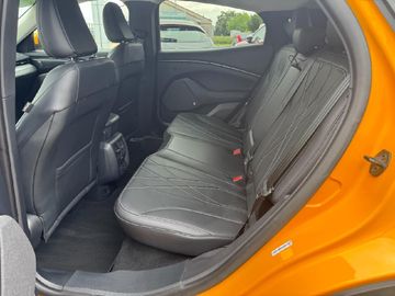 Ford Mustang Mach-E Basis Bang & Olufsen