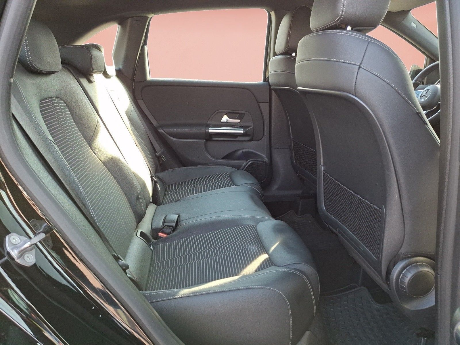 Mercedes-Benz B 200 7G-DCT Progressive Anhängekupplung Keyless foto 14