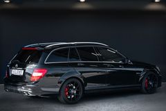 MERCEDES-BENZ C 63 T AMG Edition 507*Premium*Memory*Carbon*19"