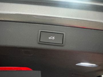 Fahrzeugverkauf 29 Skoda Kodiaq 1.5 TSI Selection Matrix+7-Sitze+AHK