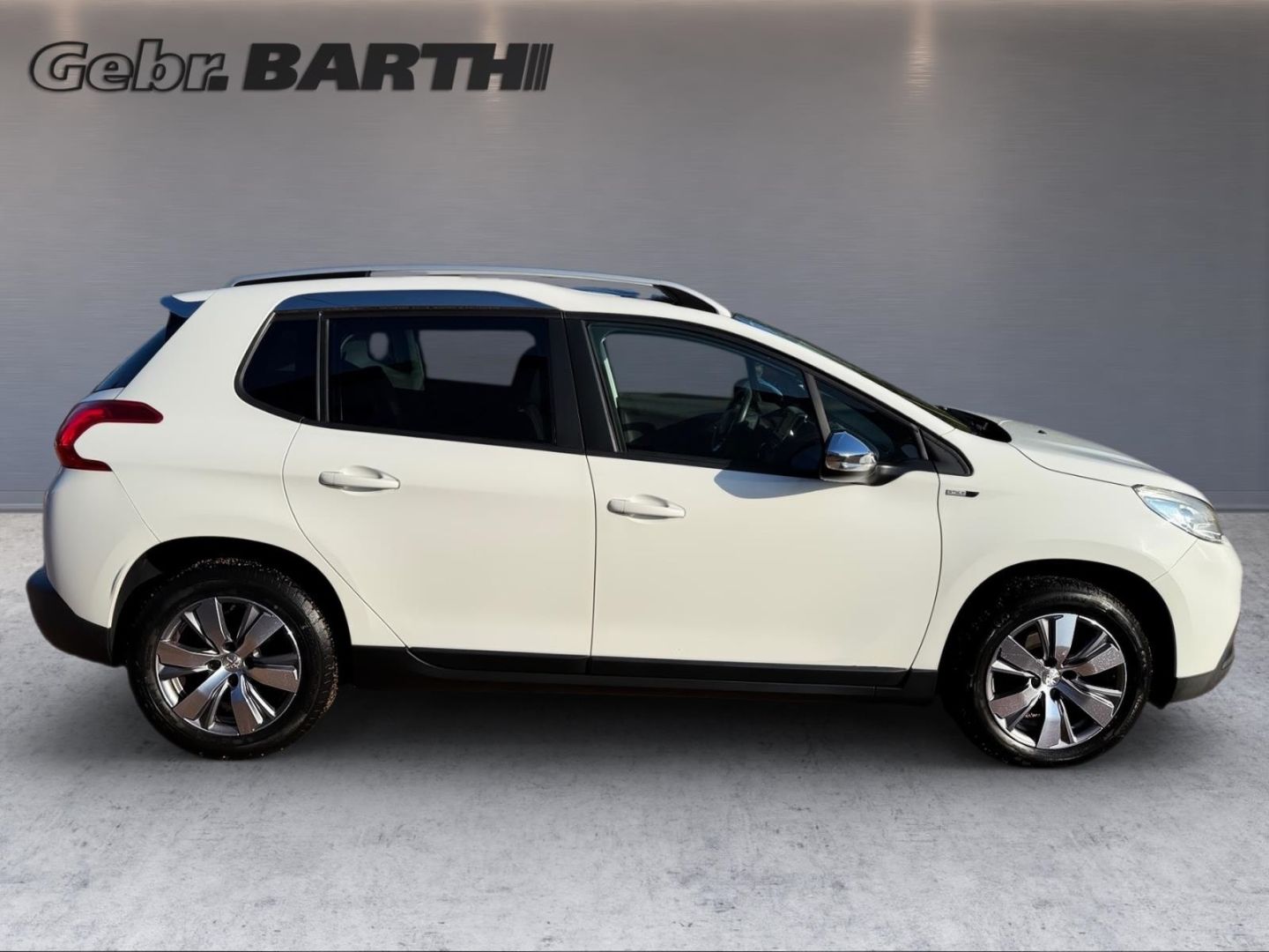 Fahrzeugabbildung Peugeot 2008 Style, AHK,Sitzheizung,PDC,Alus,Pano-Dach P