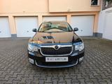 Skoda Superb Combi Elegance 2.Hand/Scheckheftgepflegt - Skoda Superb: Elegance