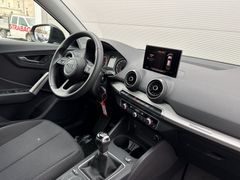 Fahrzeugabbildung Audi Q2 35 TFSI advanced LED Kamera Parkass.