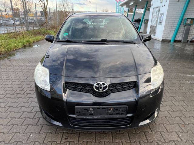 Toyota Auris Luna