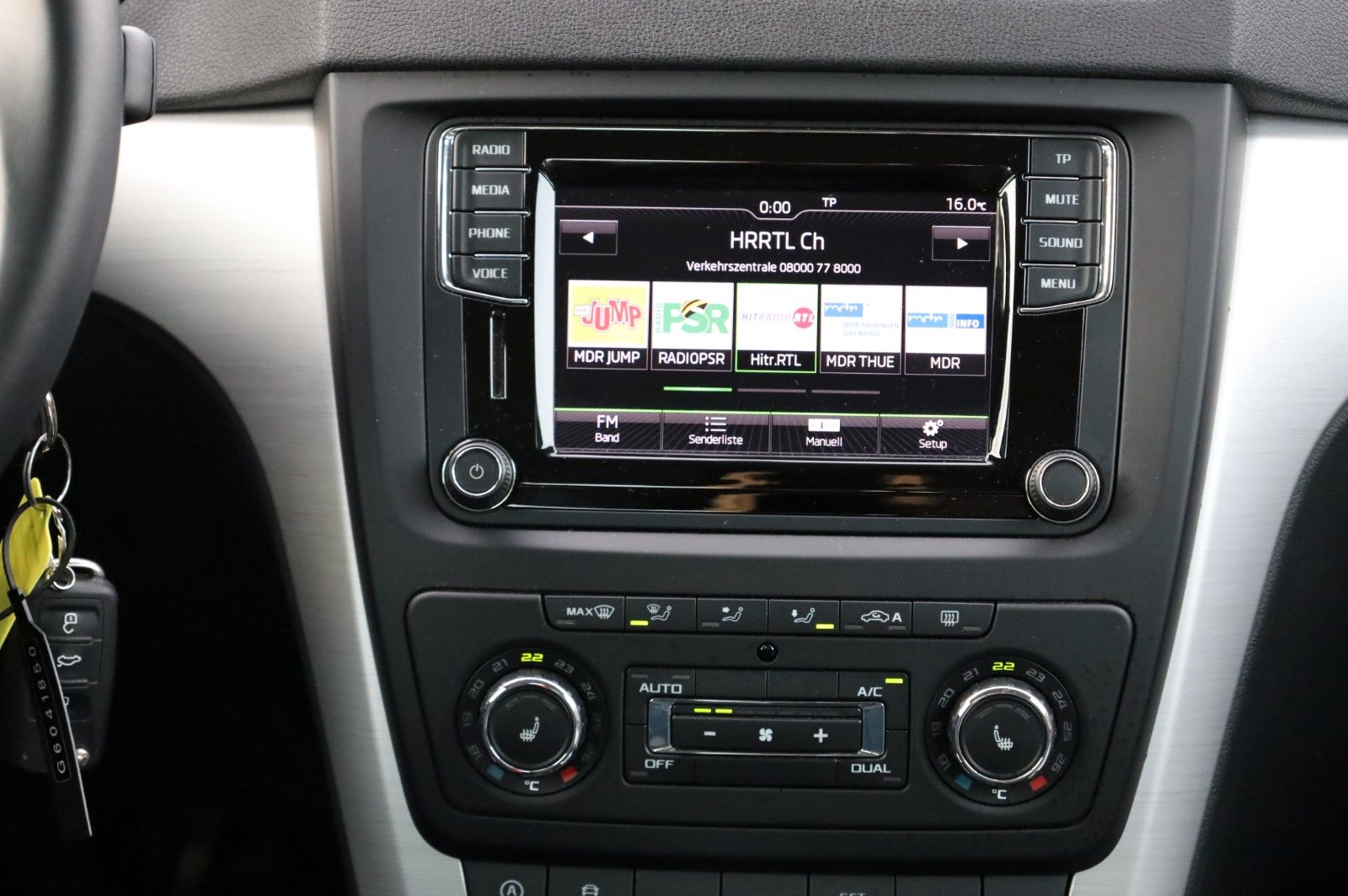 Fahrzeugabbildung SKODA Yeti 1.4 TSI Ambition *DSG *SHZ *PDC *Sunset