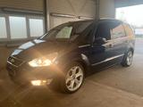 Ford Galaxy 2.0 EB Titanium +BI-XEN.+7-SITZE+PANO+ACC - gebrauchte Ford Galaxy aus dem Jahr 2011