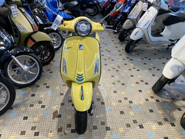 Vespa Primavera 50 E5 S FL GIALLO