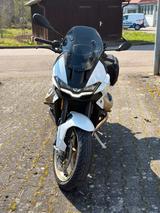 Moto Guzzi Mandello V100 tiefergelegt - MOTO GUZZI V10