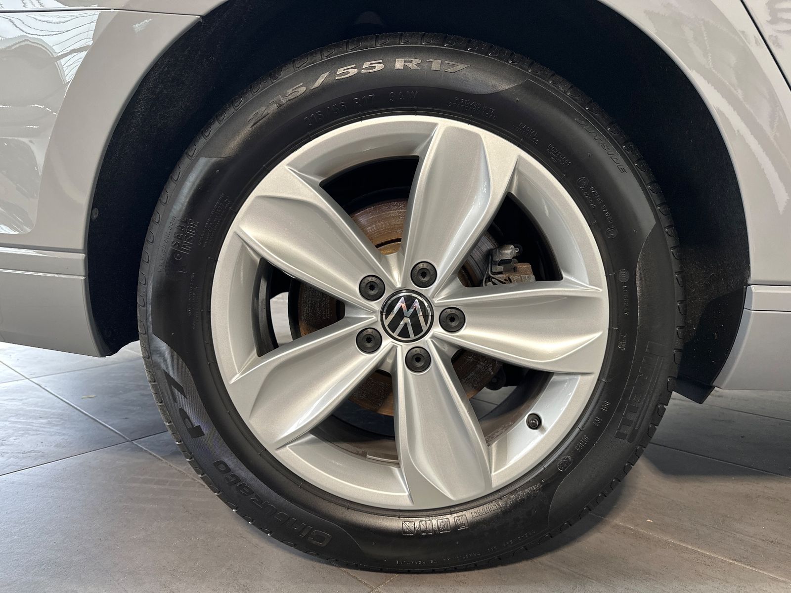 Volkswagen Passat Variant 2.0 TDI DSG Business NAV+LED+AHK imagem 3