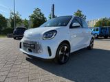 Smart EQ forfour Faltdach*SHZ*Kamera*DAB*Plus-P*Ambien - Smart ForFour aus 2020