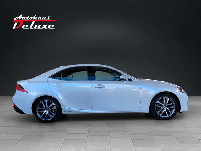 Lexus IS 300