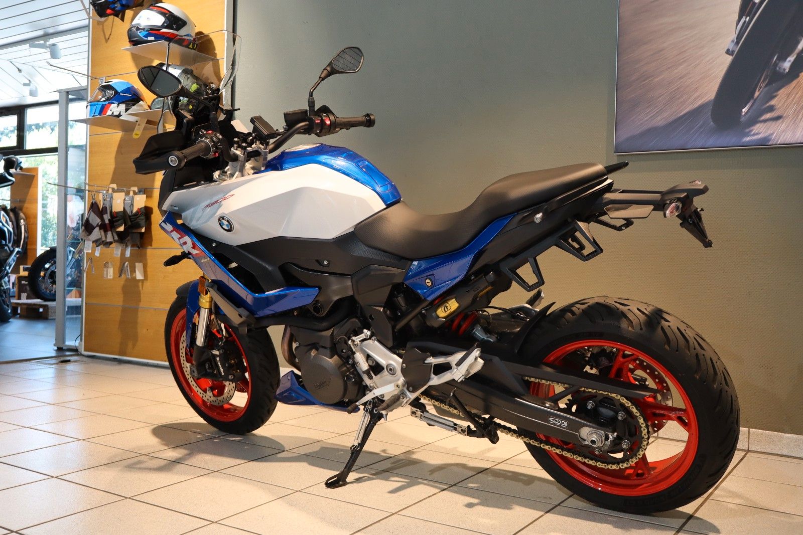 Fahrzeugabbildung BMW F 900 XR