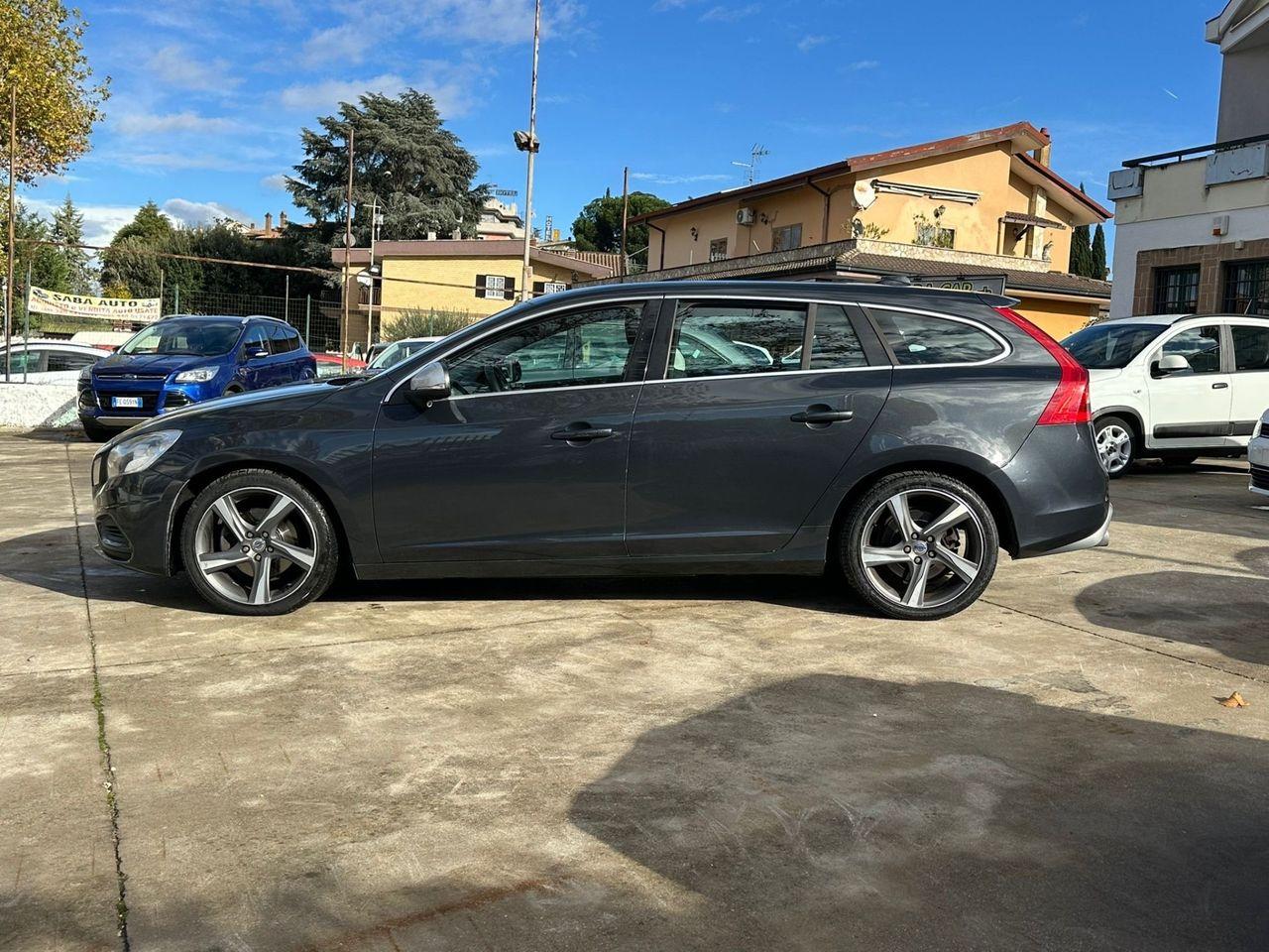 Volvo V60 2011 — photo 5