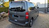 Peugeot Traveller BlueHDi 180 S&S EAT8 Business VIP ... - Peugeot Traveller aus 2022