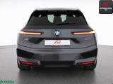 BMW iX xDrive40 SPORT LASER,SKYLOUNGE,360GRAD,HEADUP - gebrauchte BMW iX aus dem Jahr 2022