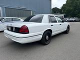 Ford Crow Police Interceptor 4,6 Liter V8 Automatik - Ford Crown mit Benzin-Antrieb