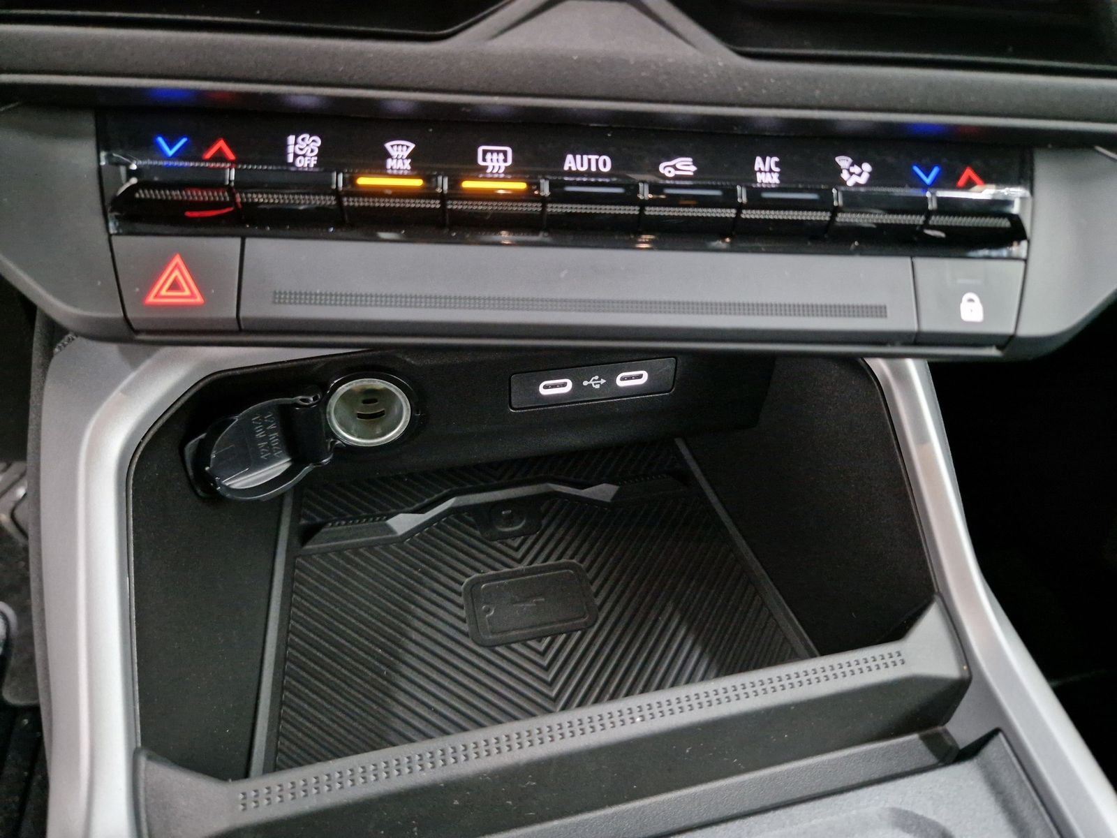 DACIA Bigster  Journey Hybrid 155 Winter-Plus – Bild 19