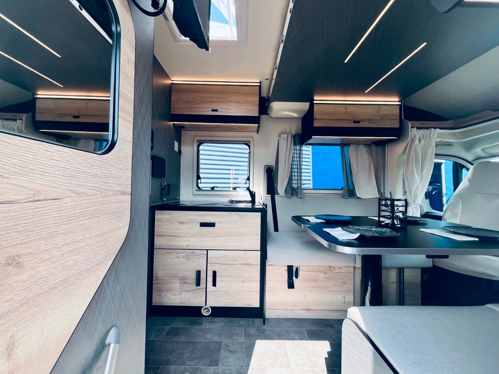 Fahrzeugabbildung XGO Dynamic 66P  - Modell 2026
