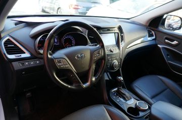 Fahrzeugabbildung Hyundai Santa Fe Style 2WD Xenon / Navi