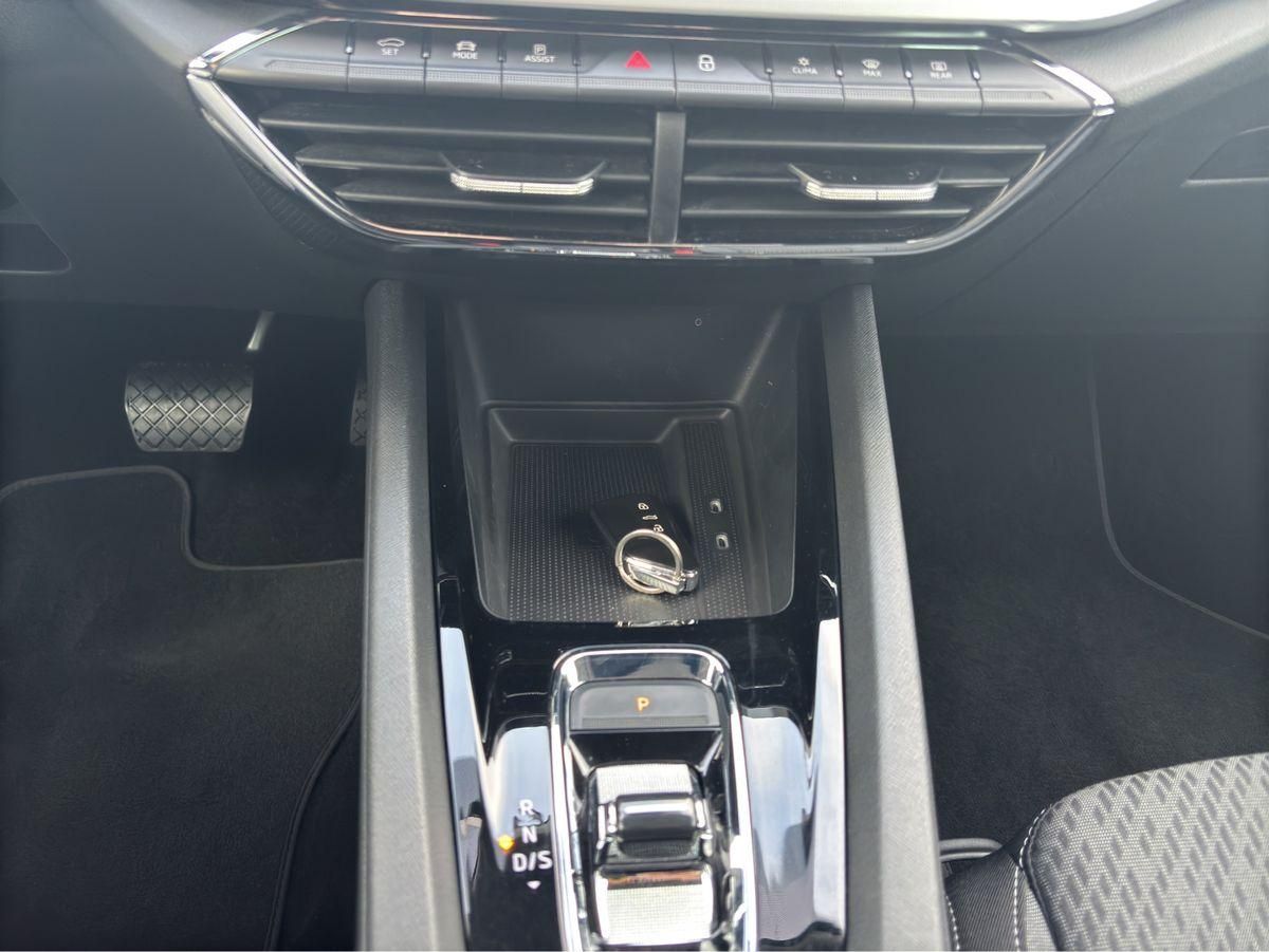 Octavia Style 1.5 TSI  e-TEC DSG RFK HUD ACC