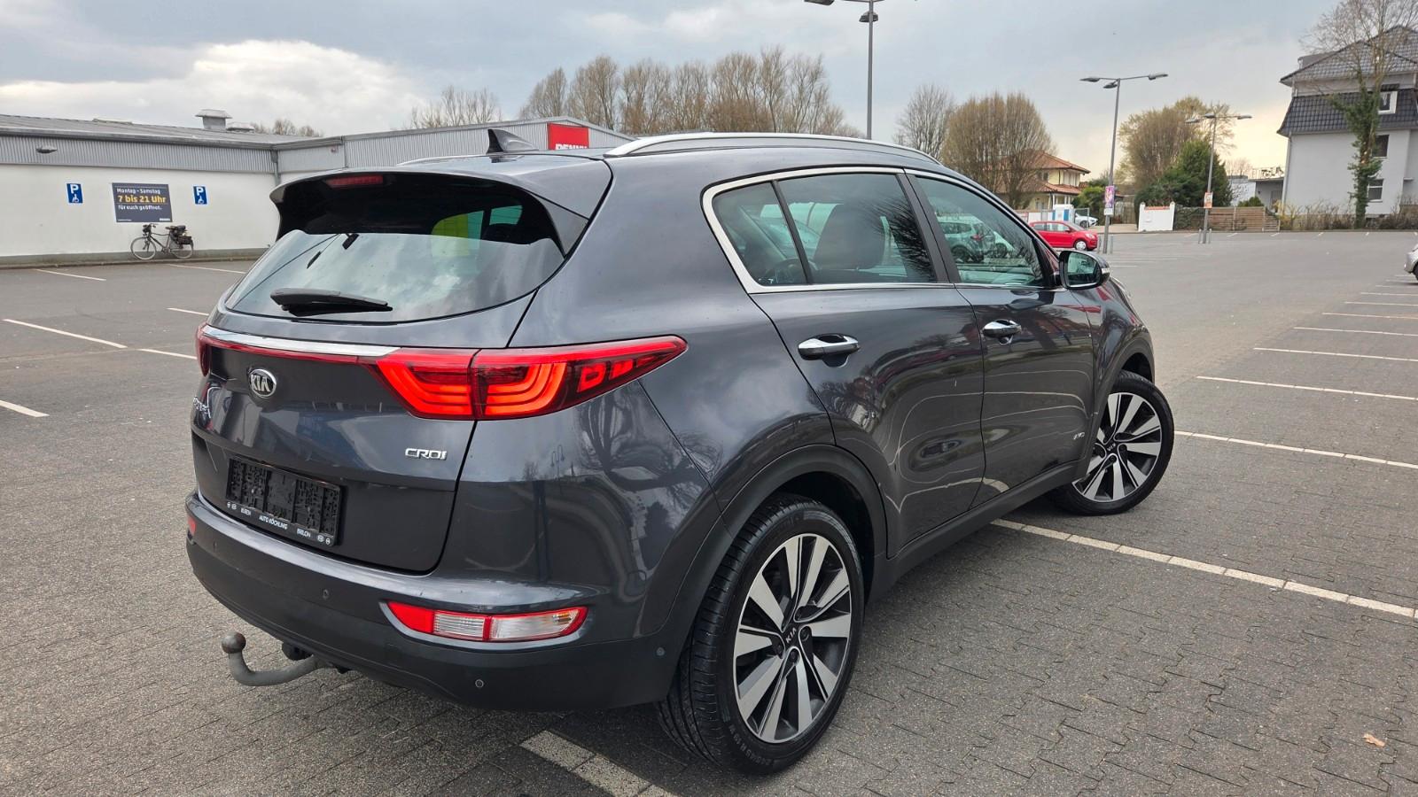 Kia Sportage Platinum Edition 4WD-MOD-2017*AHK+1HAND