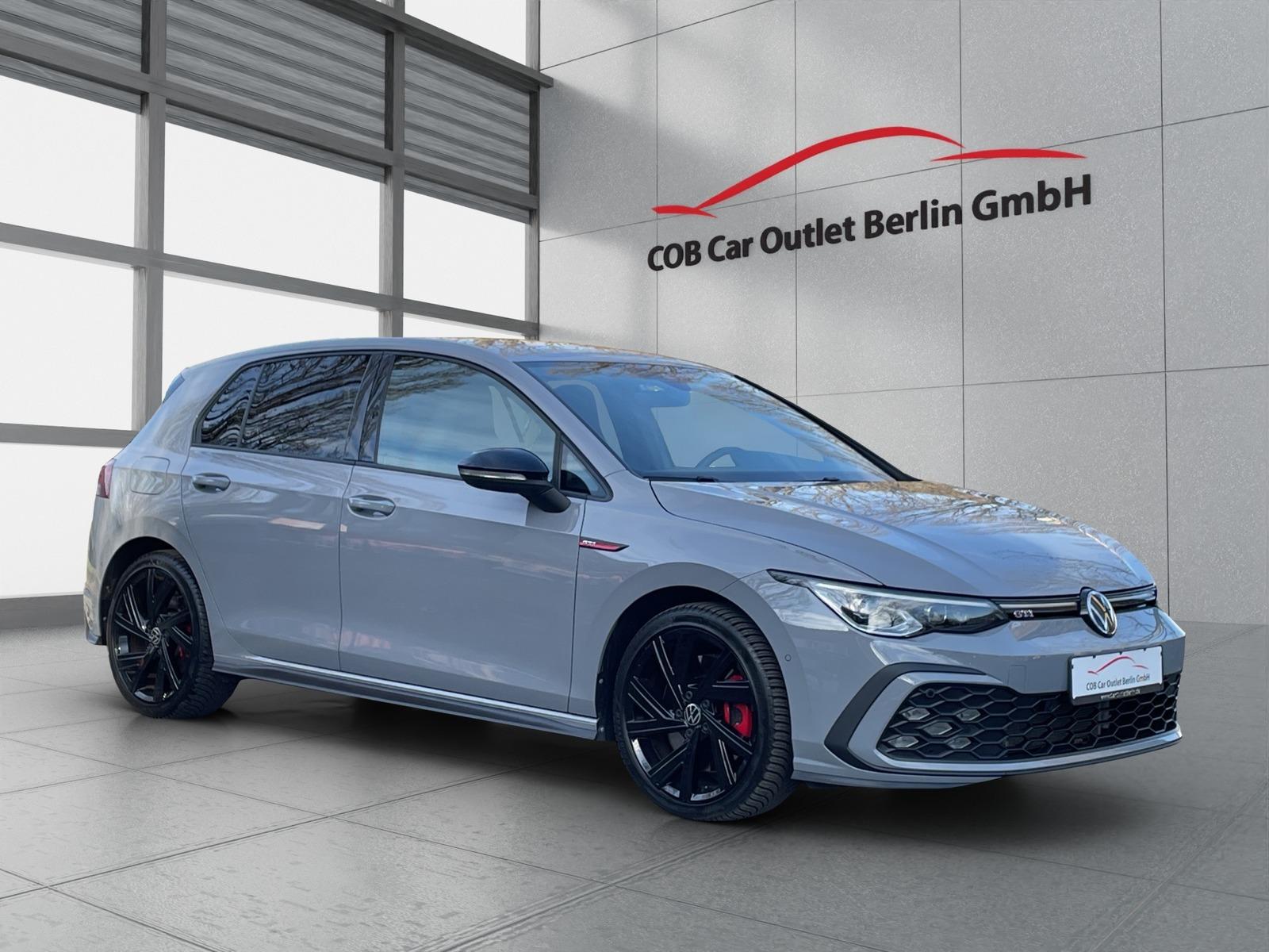 Volkswagen Golf VIII GTI Black Style ACC Kamera