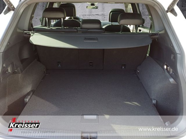 Tiguan Allspace 2.0 TDI R-Line PANO/AHK/ACC/NAV
