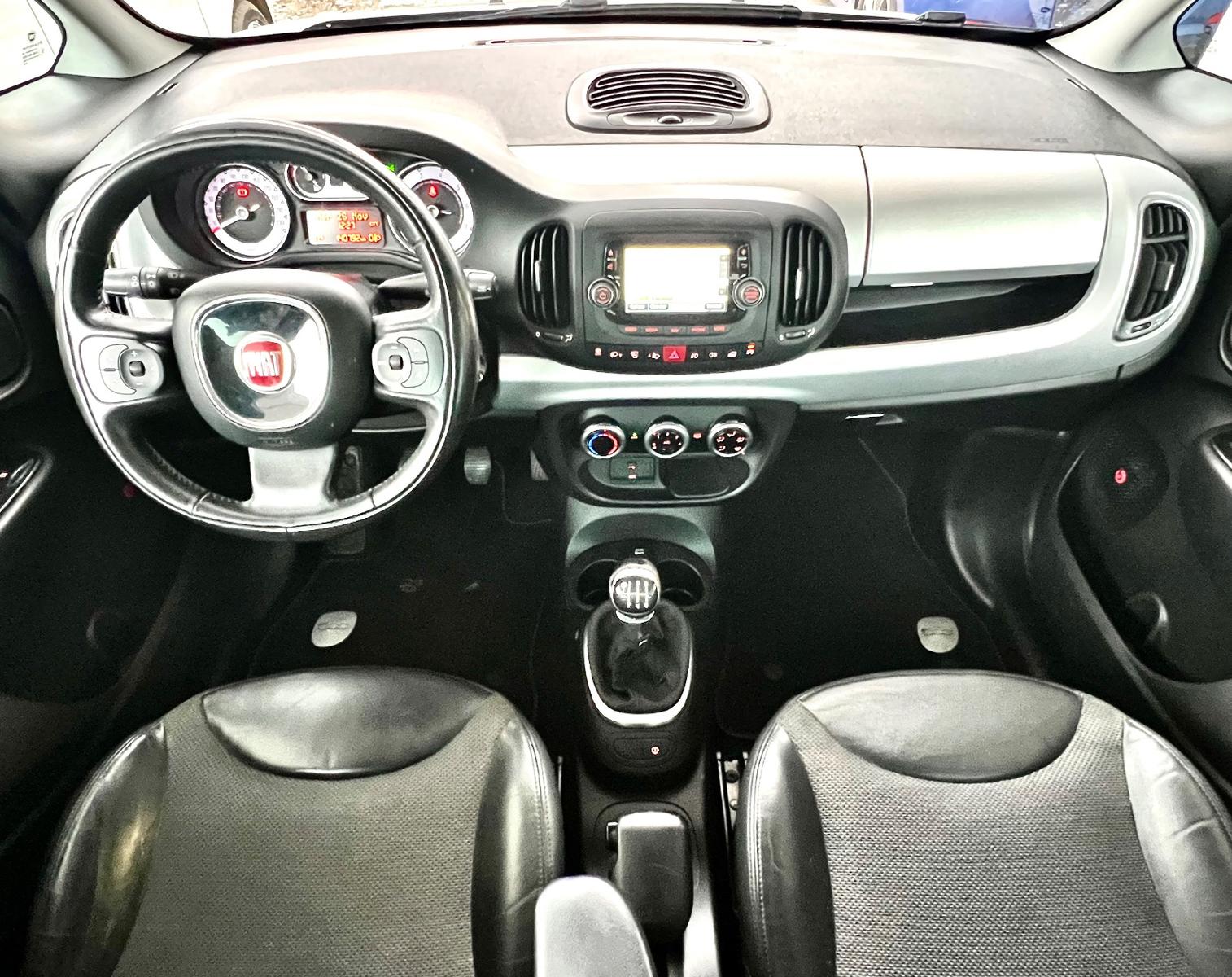 Fiat 500L 2014 — photo 11